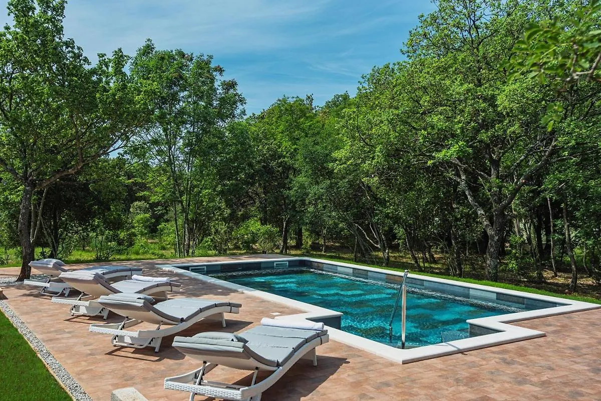 Villa Laura Medulin 0*,  Croatia